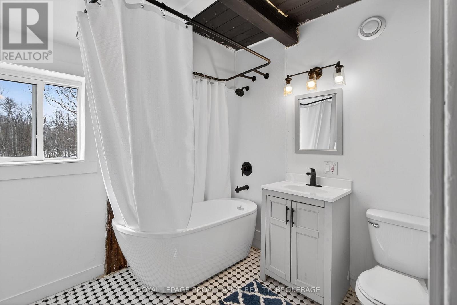 5668 Battersea Road, Frontenac (Frontenac South), Ontario  K0H 1H0 - Photo 12 - X12893428