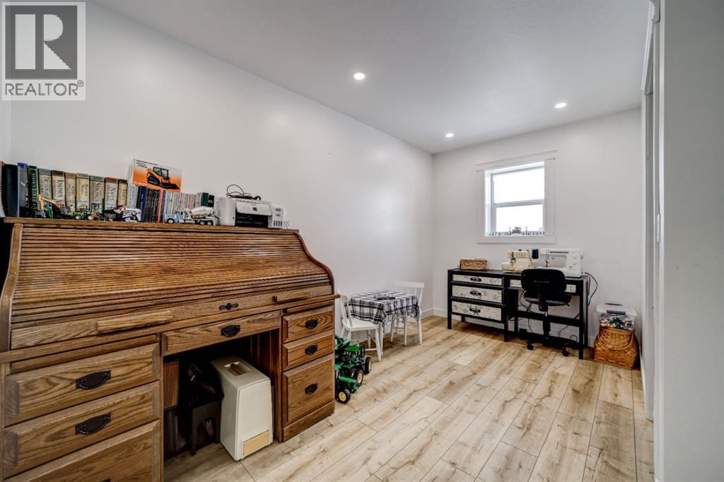 92008 Range Road 195, Rural Lethbridge County, Alberta  T1M 1M9 - Photo 26 - A2277079