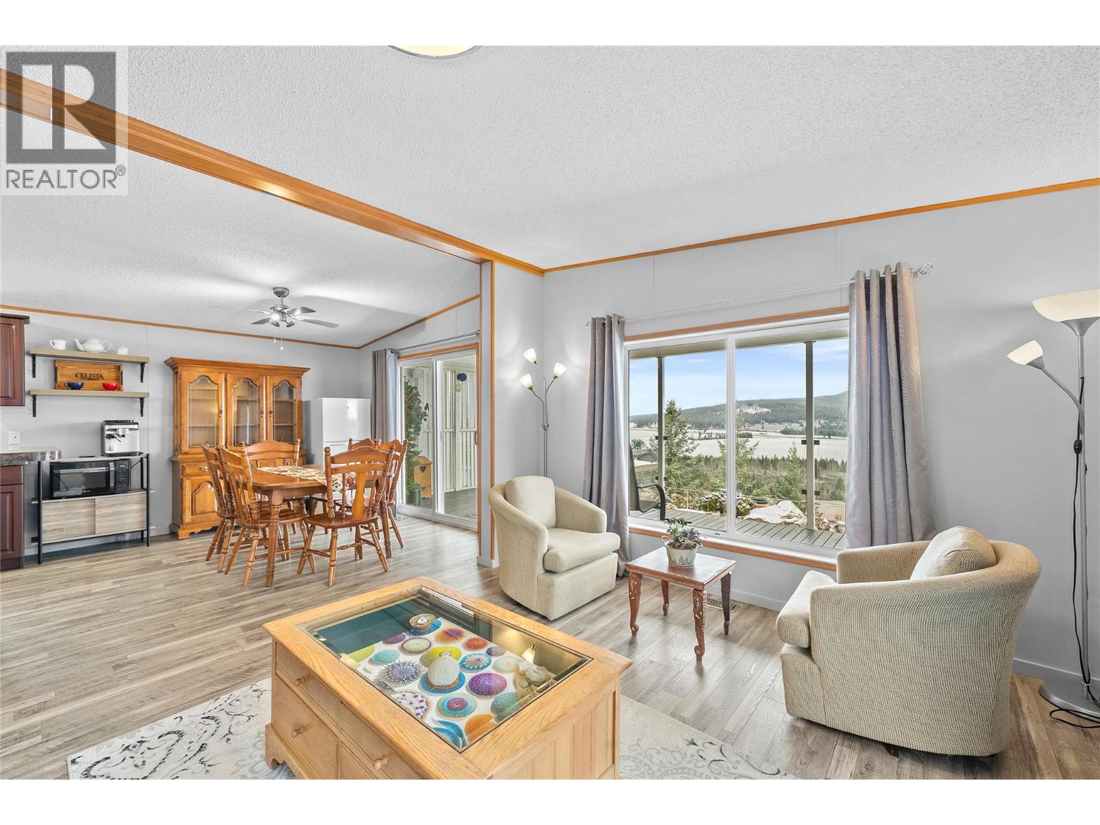 1885 Tappen Notch Hill Road Road Unit# 72, Tappen, British Columbia  V0E 2X0 - Photo 6 - 10376088