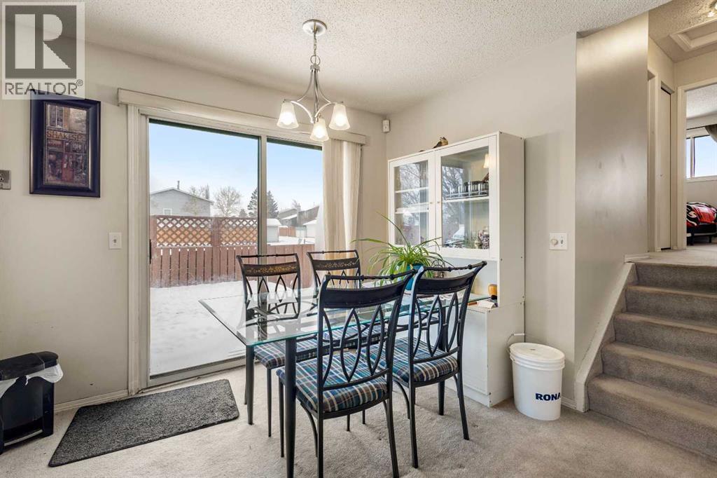 6496 54 Street NE, Calgary, Alberta  T3J 1Z5 - Photo 5 - A2283392