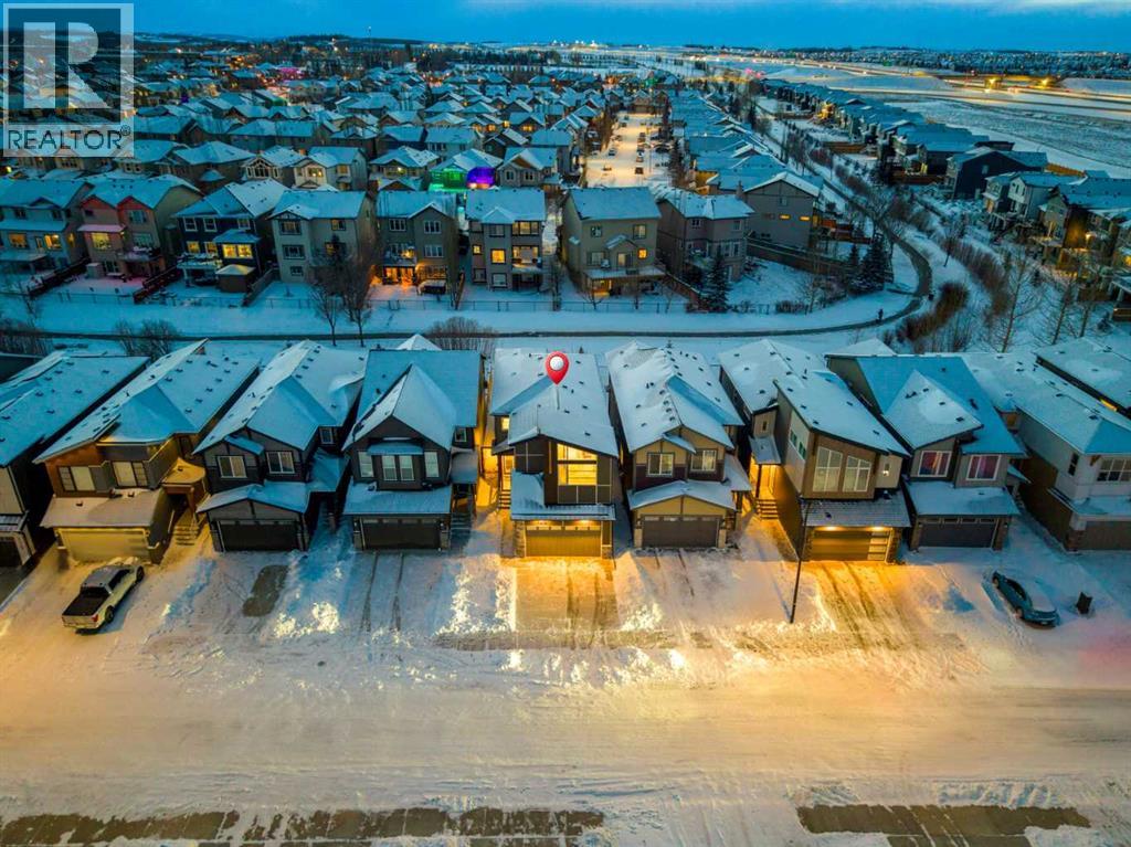 135 Silver Spruce Grove Sw, Calgary, Alberta  t2X 5M1 - Photo 3 - A2287454