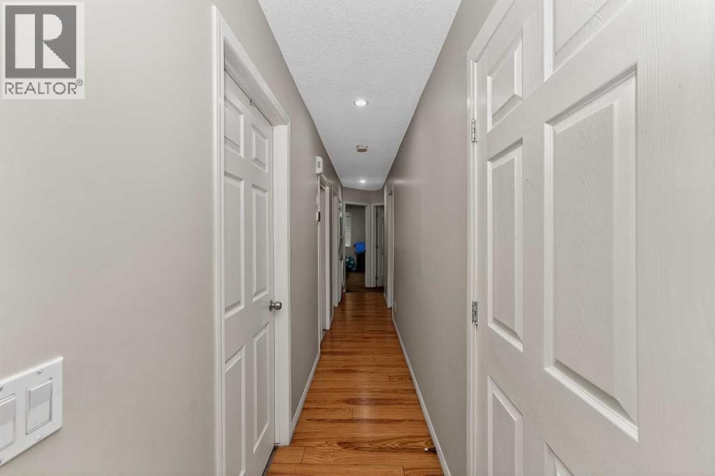 246 Saddlebrook Way Ne, Calgary, Alberta  T3J 0B4 - Photo 22 - A2291830