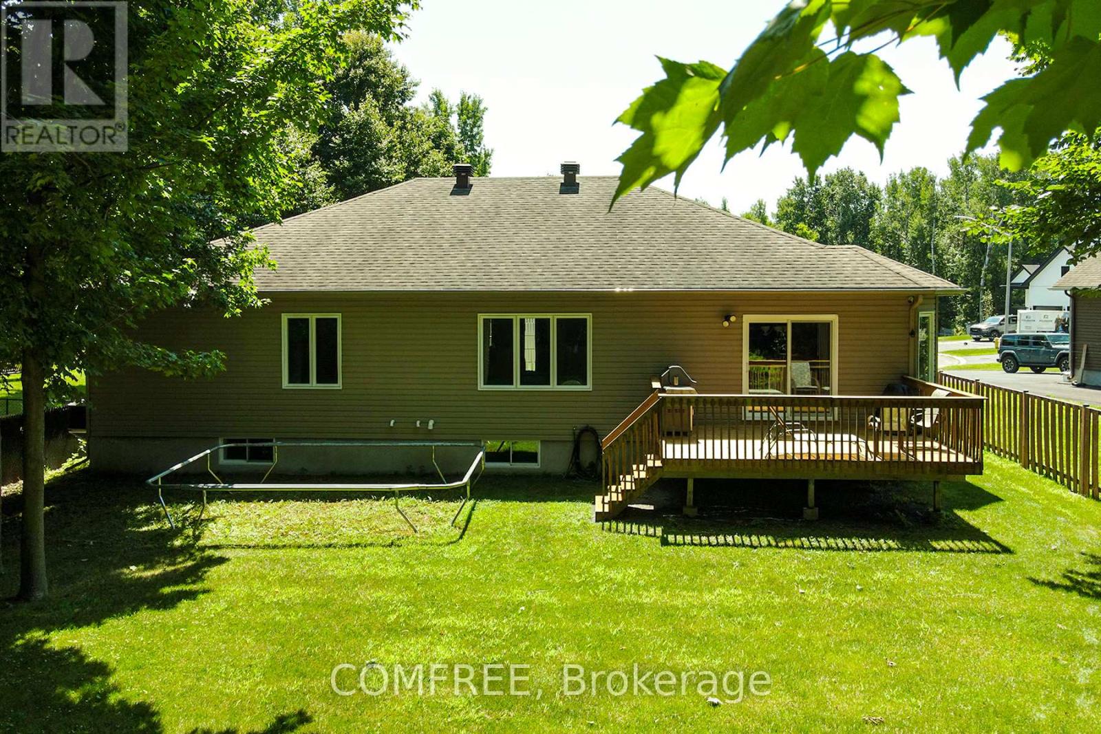 115 Larose Lane, The Nation, Ontario  K0A 1W0 - Photo 10 - X12893512