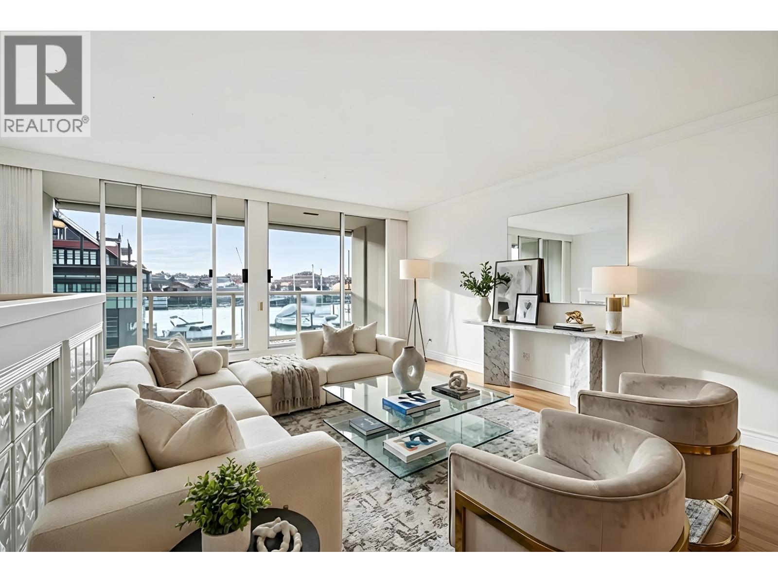 205 1600 HOWE STREET, Vancouver, British Columbia