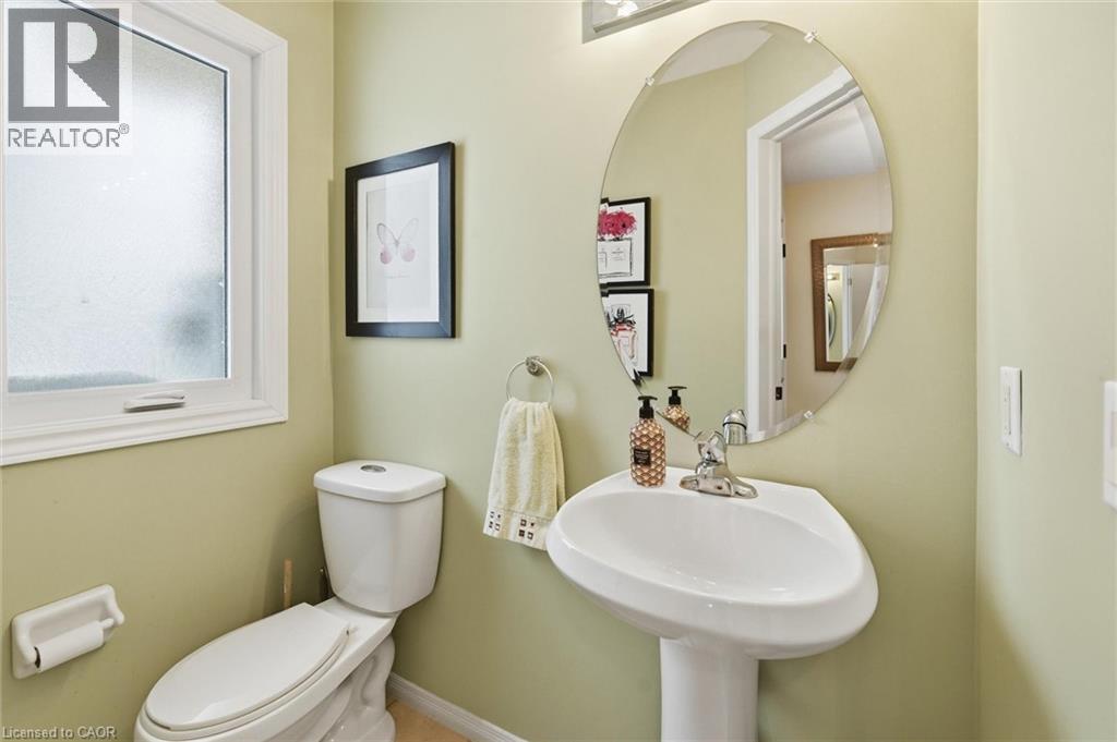 38 Grindstone Way, Waterdown, Ontario  L9H 7B7 - Photo 3 - 40810781