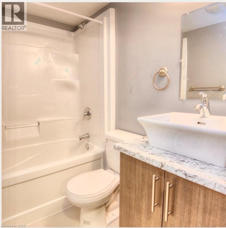 58 Howe Drive Unit# 15, Kitchener, Ontario  N2E 0A4 - Photo 6 - 40812790