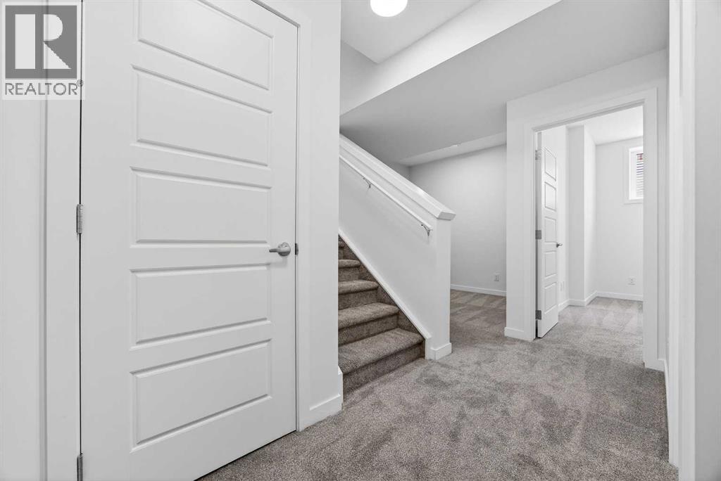 66 Creekside Way Sw, Calgary, Alberta  T2X 6E2 - Photo 31 - A2292722