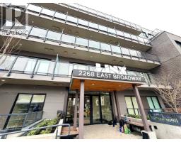<div class="price">$549,000</div> 105 2268 E Broadway Street, Vancouver<br><div style="margin-bottom:8px;"><small>Homelife Benchmark Realty Corp.</small></div><div class='bed_bath'>1 Bed | 1 Bath</div>