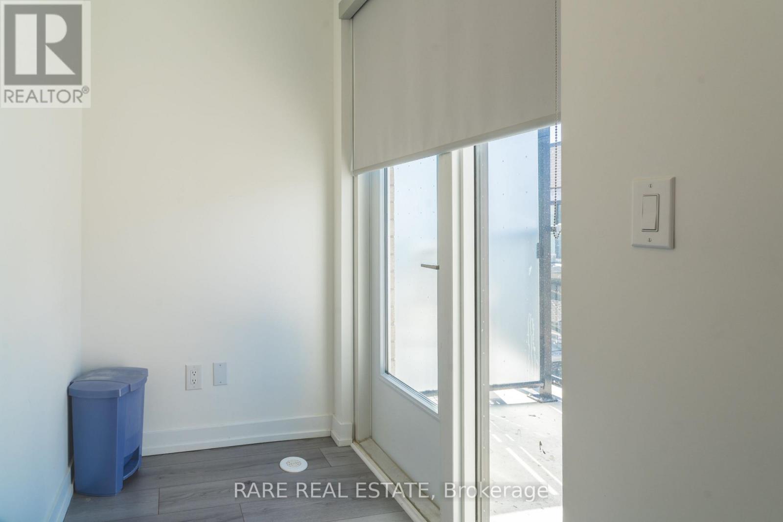 36 - 871 Sheppard Avenue W, Toronto (Clanton Park), Ontario  M3H 0E8 - Photo 15 - C12893474