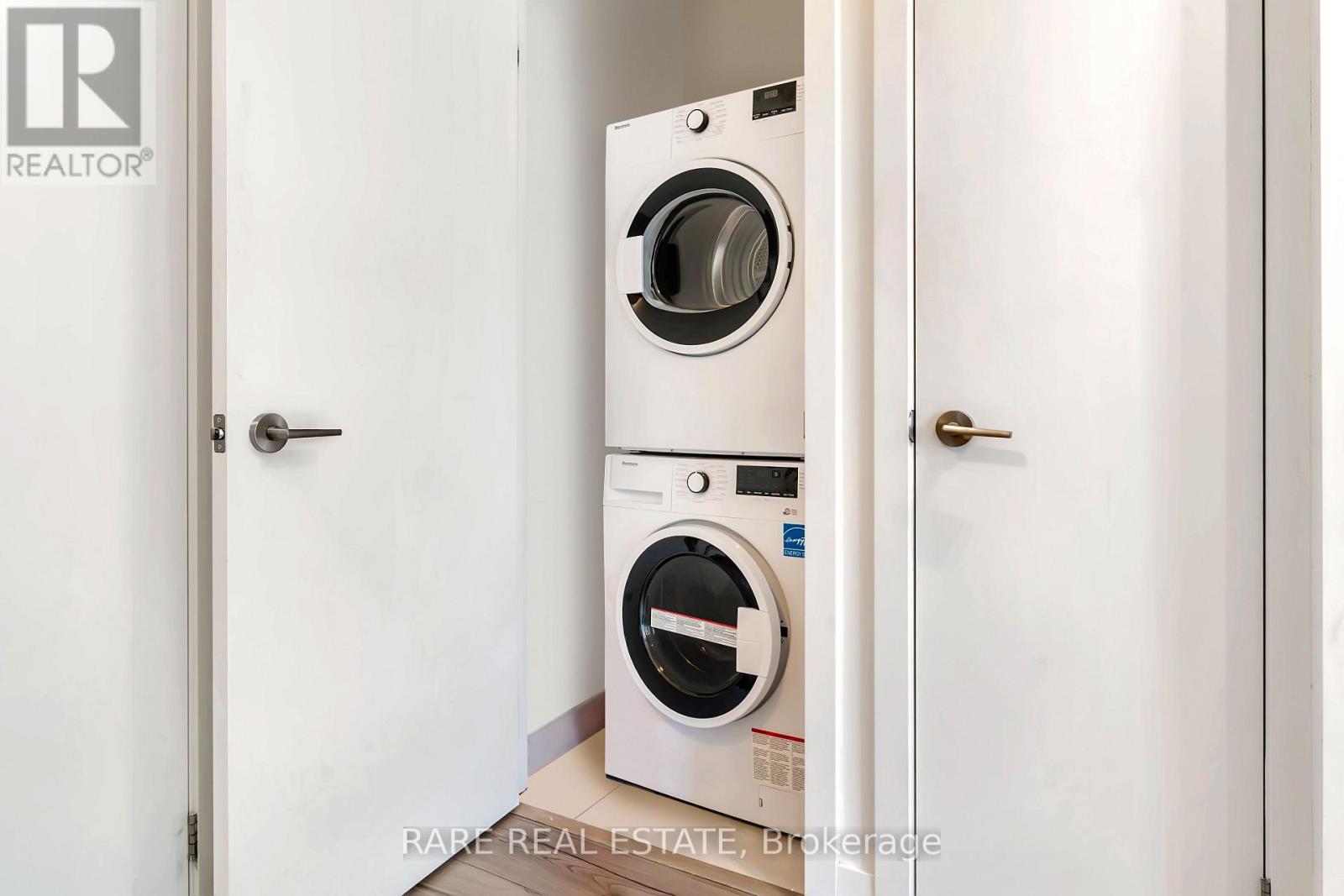 36 - 871 Sheppard Avenue W, Toronto (Clanton Park), Ontario  M3H 0E8 - Photo 19 - C12893474