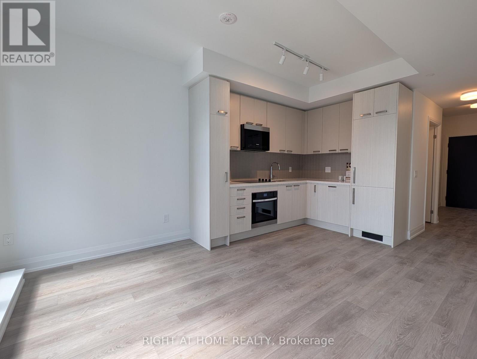 2505 - 20 Soudan Avenue, Toronto, Ontario  M4S 0E2 - Photo 5 - C12893504