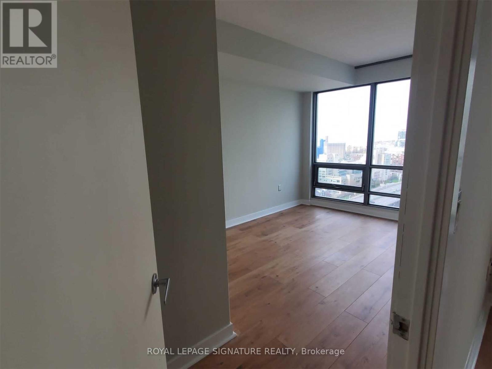 2206 - 5 Mariner Terrace, Toronto, Ontario  M5V 3V6 - Photo 15 - C12893538