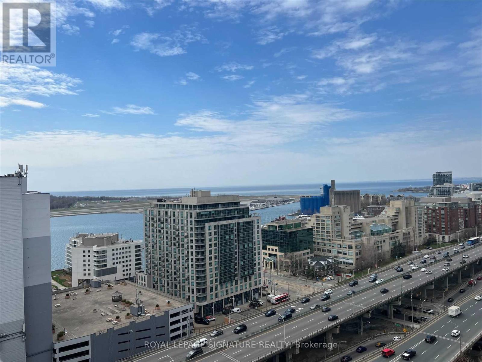 2206 - 5 Mariner Terrace, Toronto, Ontario  M5V 3V6 - Photo 19 - C12893538