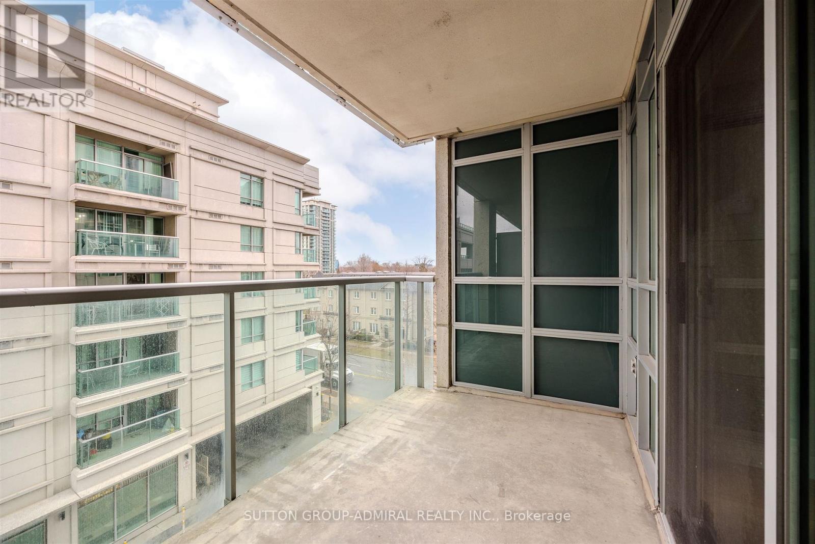 411 - 16 Harrison Garden Boulevard, Toronto, Ontario  M2N 7J6 - Photo 18 - C12893540