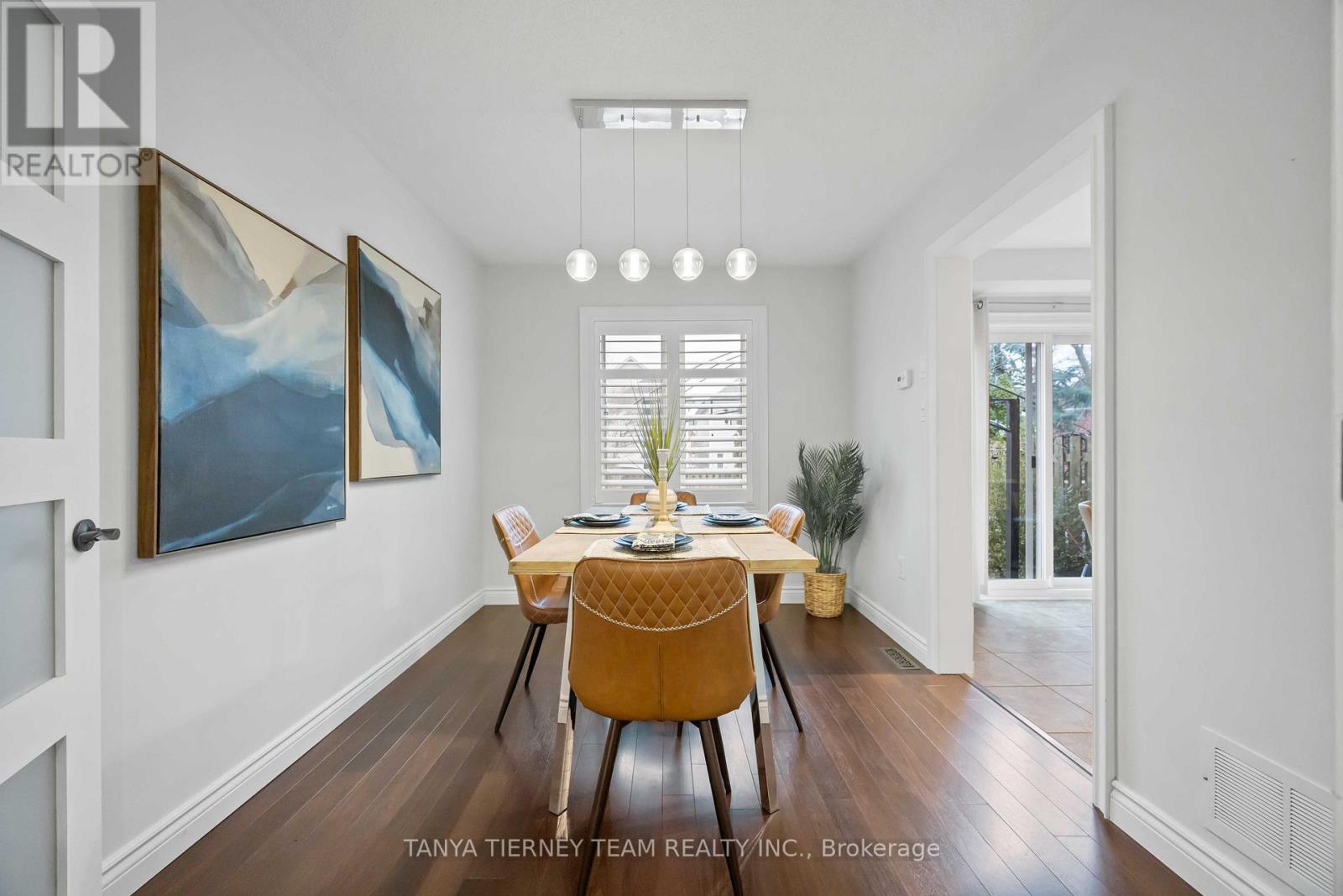 102 Zachary Place, Whitby, Ontario  L0B 1C0 - Photo 13 - E12893532