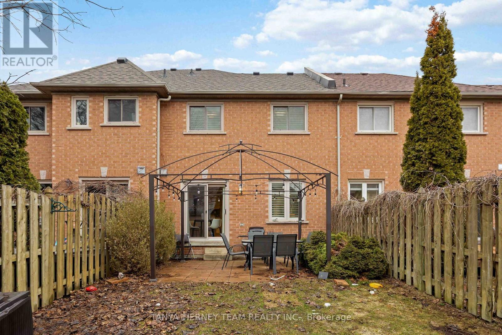 102 Zachary Place, Whitby, Ontario  L0B 1C0 - Photo 42 - E12893532