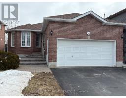 10 STEPHANIE LANE, Barrie, Ontario