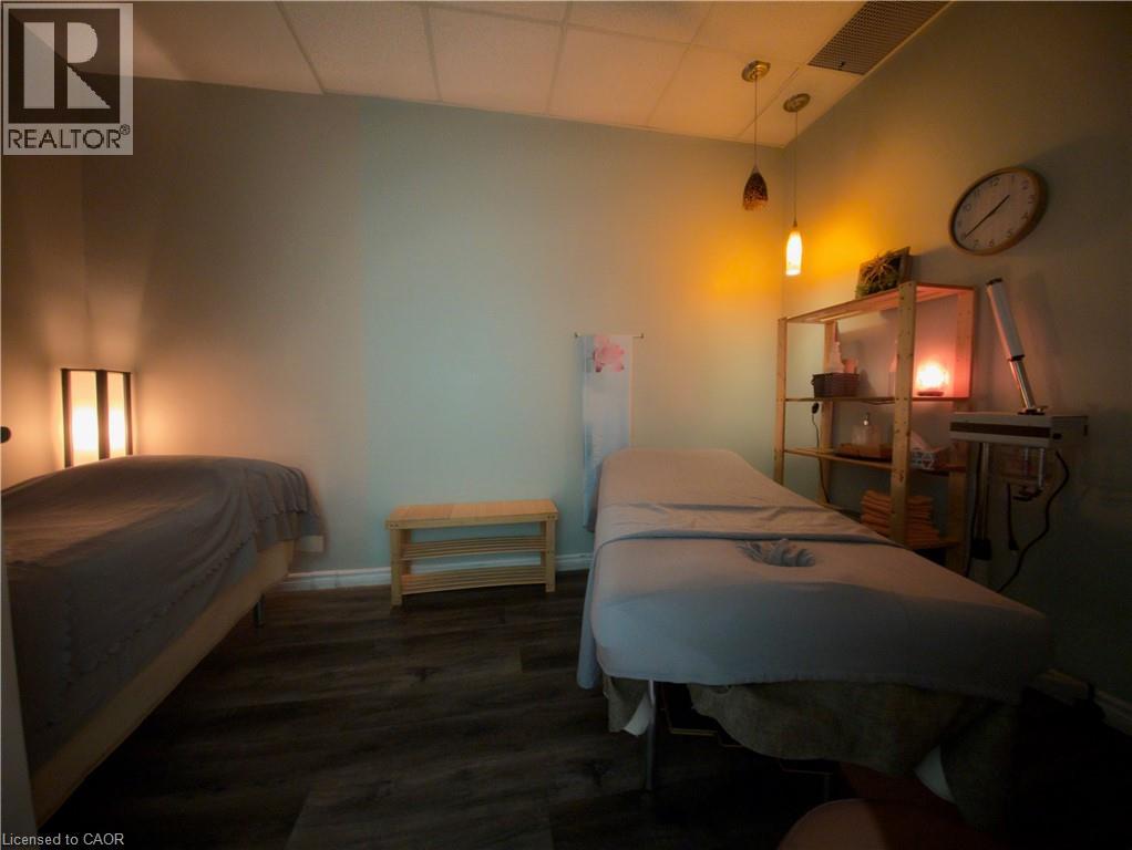 1940 Appleby Line Unit# 12, Burlington, Ontario  L7L 0B7 - Photo 4 - 40812667