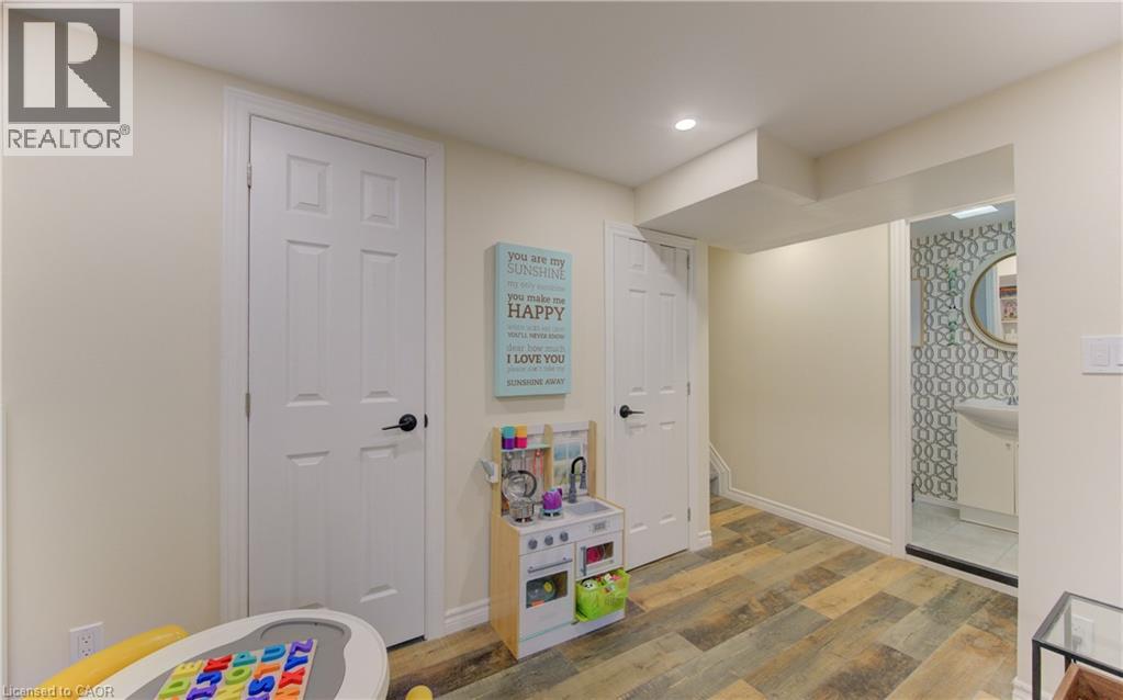 175 Elm Ridge Drive Unit# 36, Kitchener, Ontario  N2N 1L7 - Photo 27 - 40811750