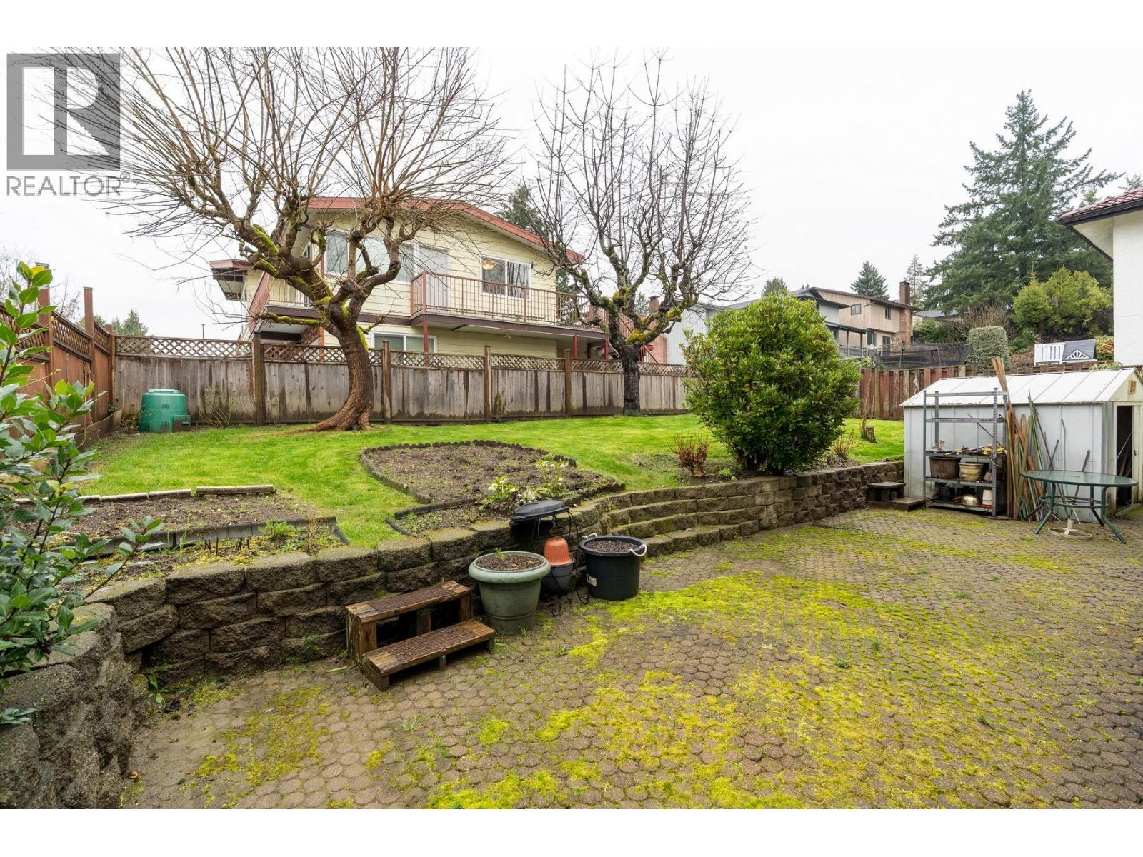 7615 Lawrence Drive, Burnaby, British Columbia  V5A 3M6 - Photo 38 - R3100725