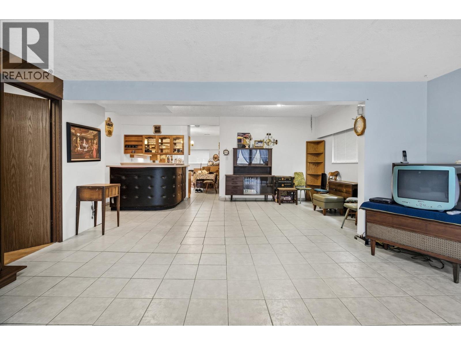 7615 Lawrence Drive, Burnaby, British Columbia  V5A 3M6 - Photo 31 - R3100725