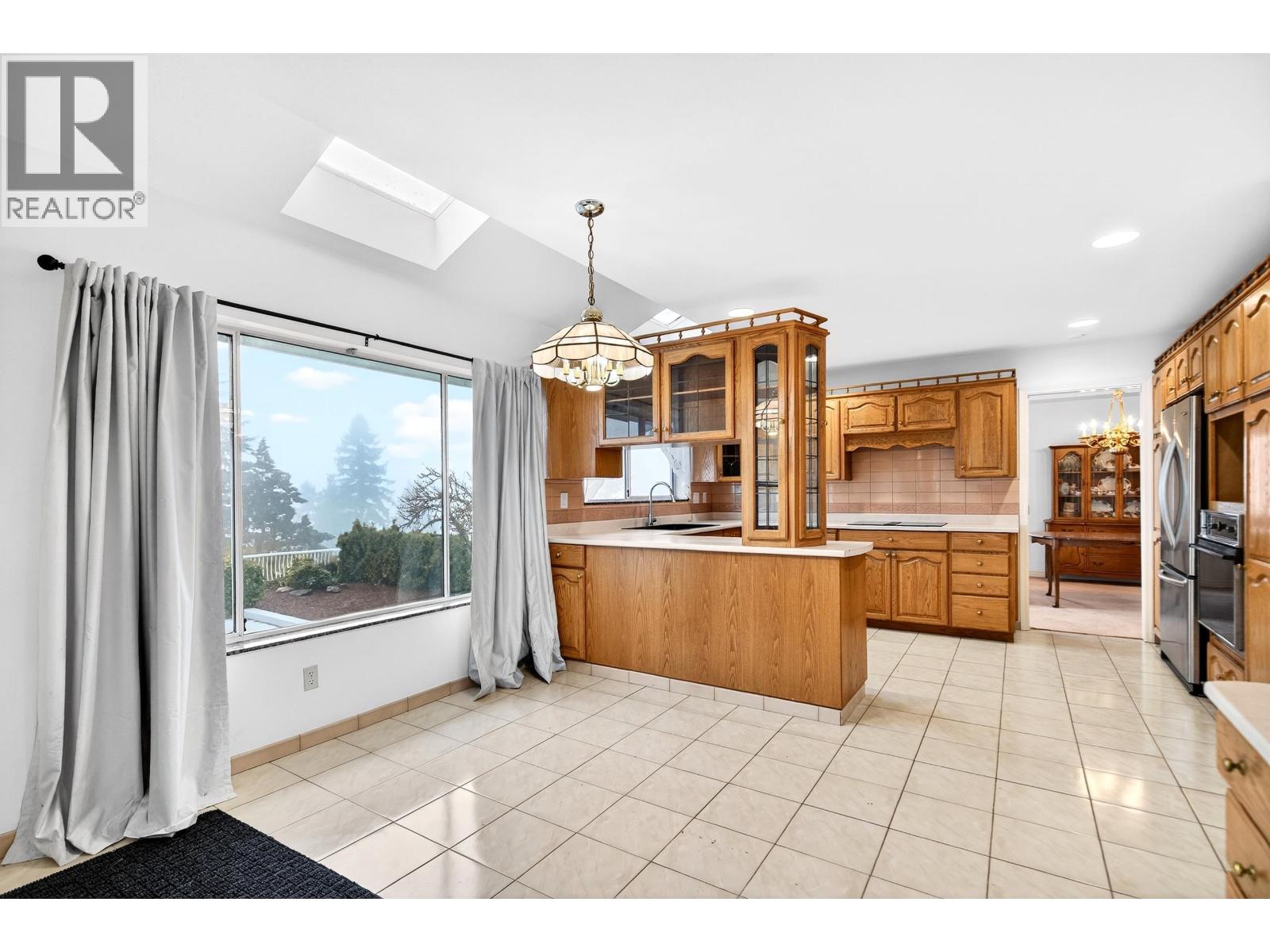 291 N Springer Avenue, Burnaby, British Columbia  V5B 1H5 - Photo 16 - R3085034