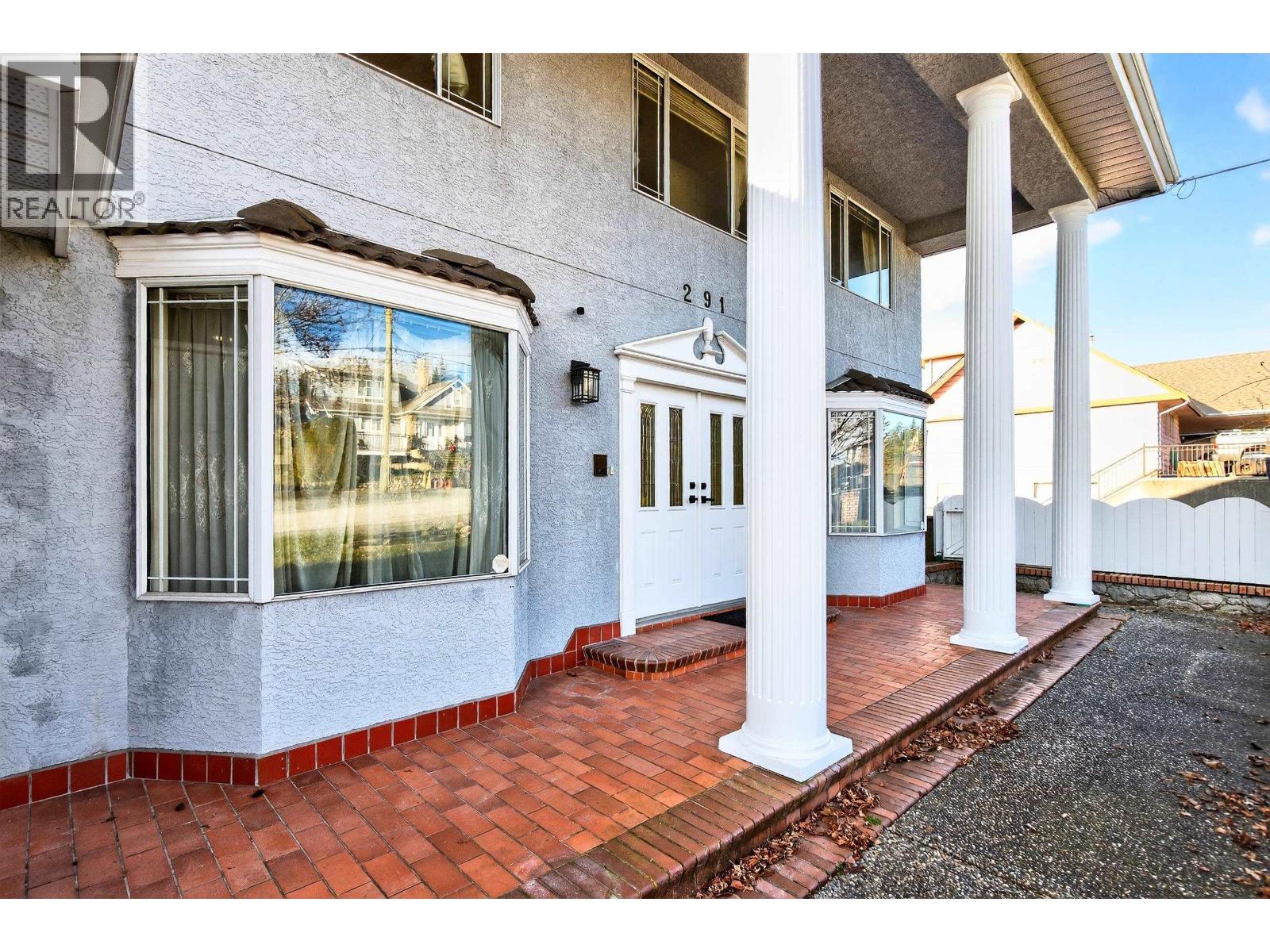 291 N Springer Avenue, Burnaby, British Columbia  V5B 1H5 - Photo 9 - R3085034