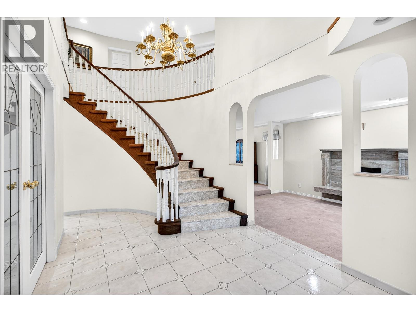 291 N Springer Avenue, Burnaby, British Columbia  V5B 1H5 - Photo 11 - R3085034