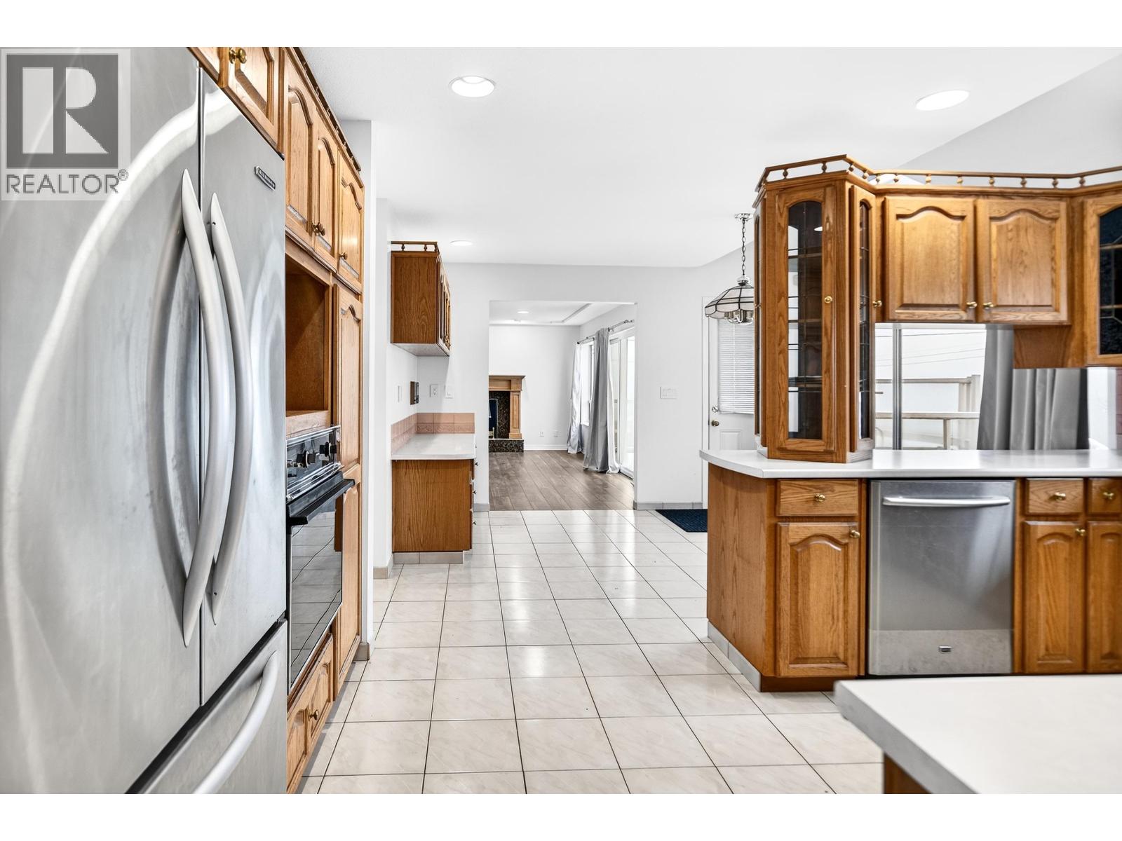 291 N Springer Avenue, Burnaby, British Columbia  V5B 1H5 - Photo 13 - R3085034