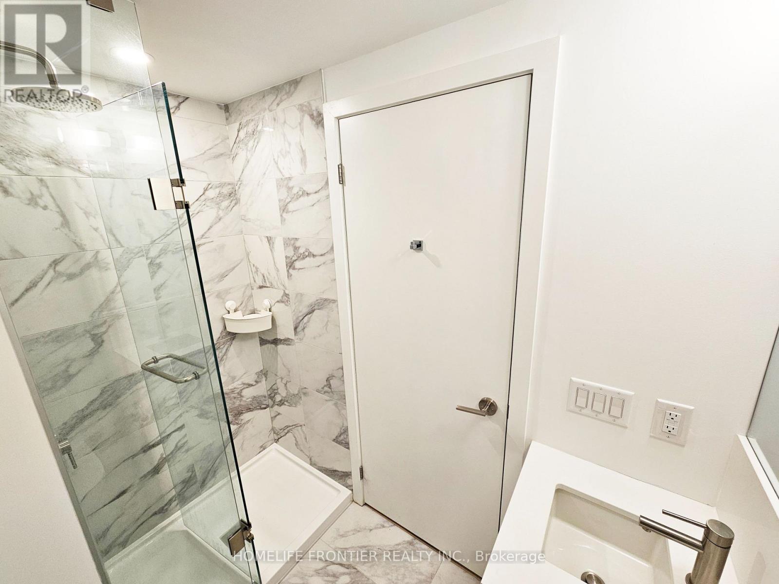 918 - 1100 Sheppard Avenue, Toronto (York University Heights), Ontario  M3K 0E4 - Photo 10 - W12893486