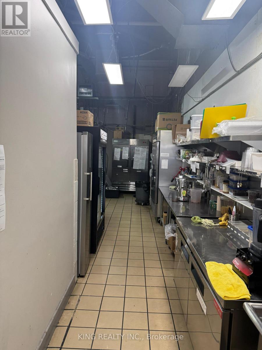 23 - 2120 North Park Drive, Brampton, Ontario  L6S 0C9 - Photo 4 - W12893544