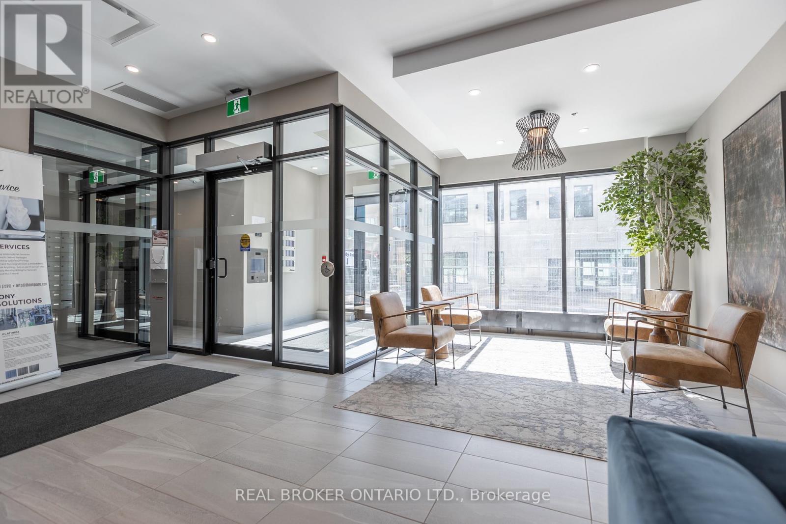 1205 - 60 Charles Street W, Kitchener, Ontario  N2G 1Y6 - Photo 3 - X12893490