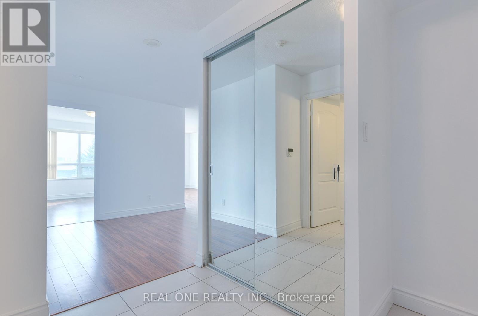 319 - 50 Clegg Road, Markham, Ontario  L6G 0C6 - Photo 6 - N12477177