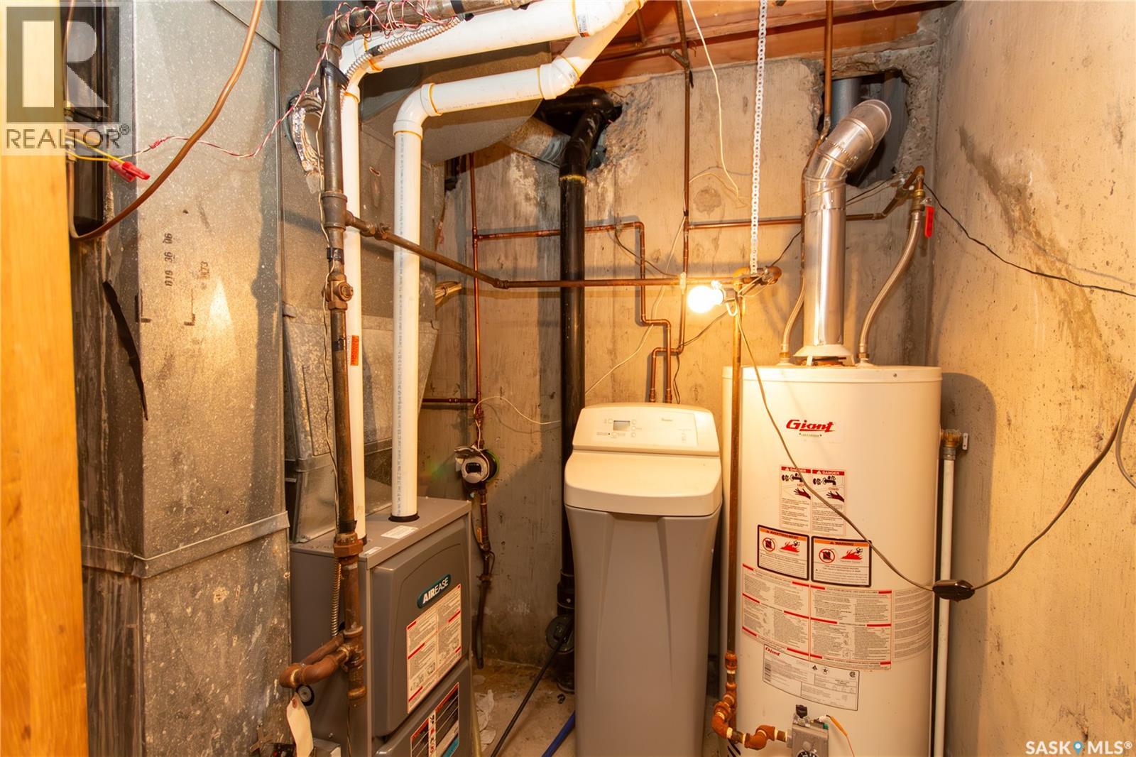 1902 95th Street, North Battleford, Saskatchewan  S9A 3C7 - Photo 23 - SK030674