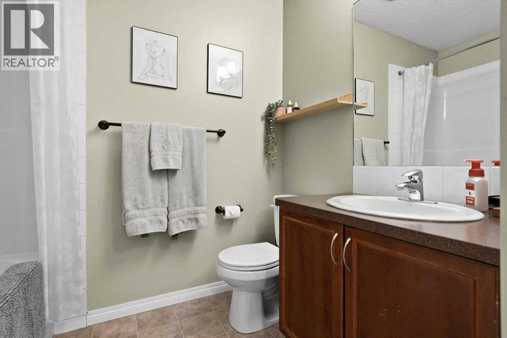 564 Morningside Park Sw, Airdrie, Alberta  T4B 0E1 - Photo 24 - A2292272