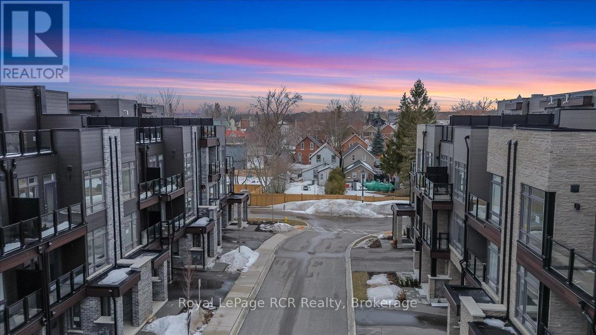 154 Elgin Street, Orillia, Ontario  L3V 8P7 - Photo 3 - S12893618