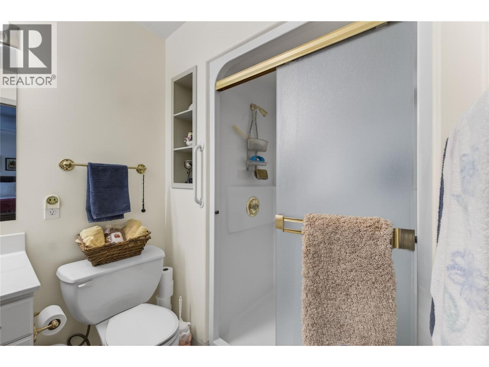 4640 13 Street Ne, Salmon Arm, British Columbia  V1E 1E3 - Photo 31 - 10379537