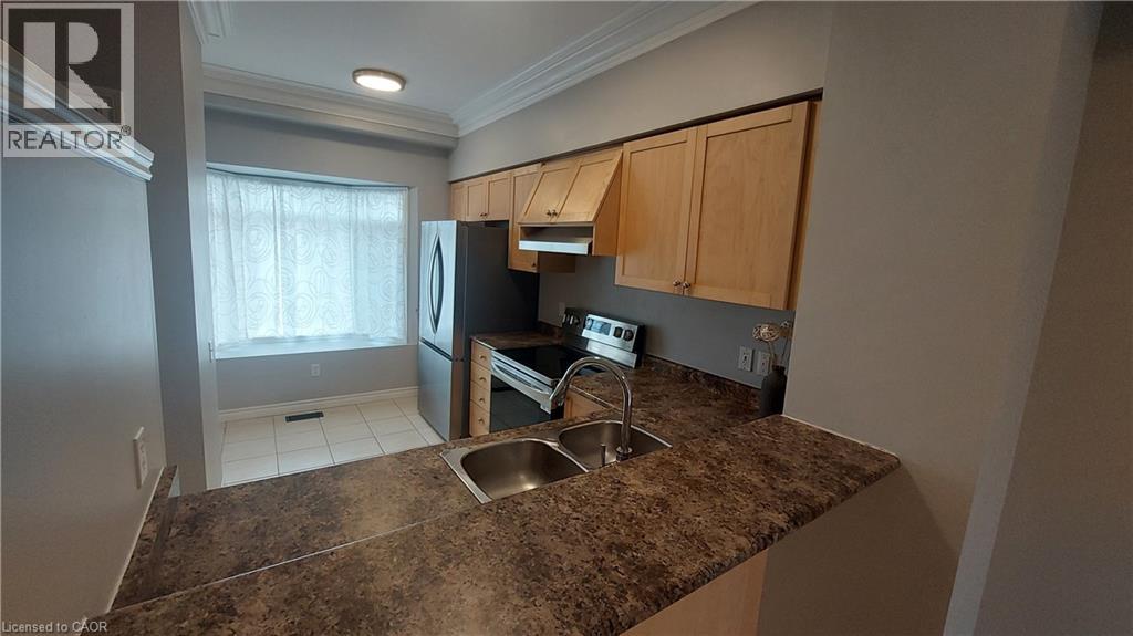 5080 Fairview Street Unit# 48, Burlington, Ontario  L7L 2A4 - Photo 3 - 40813040