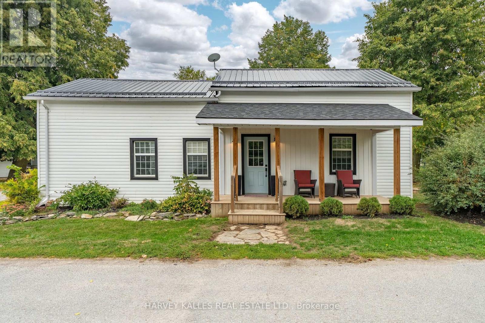 22 Demille Street, Prince Edward County (Sophiasburg Ward), Ontario  K0K 2T0 - Photo 25 - X12893552