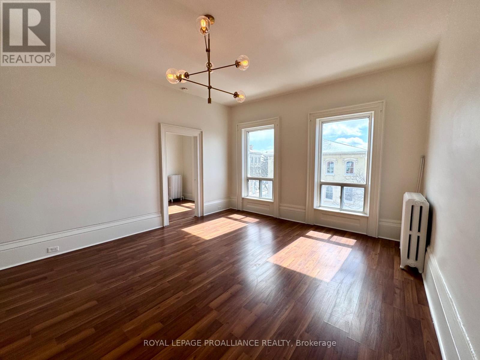 Unit 3 - 74 King Street W, Cobourg, Ontario  K9A 2M3 - Photo 3 - X12893558