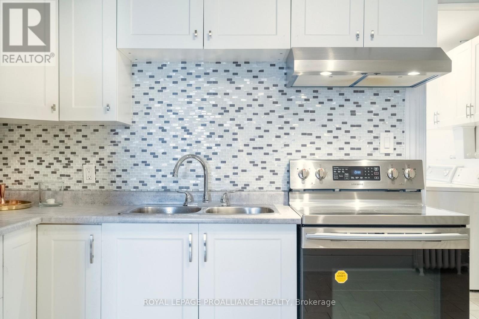 Unit 3 - 74 King Street W, Cobourg, Ontario  K9A 2M3 - Photo 8 - X12893558