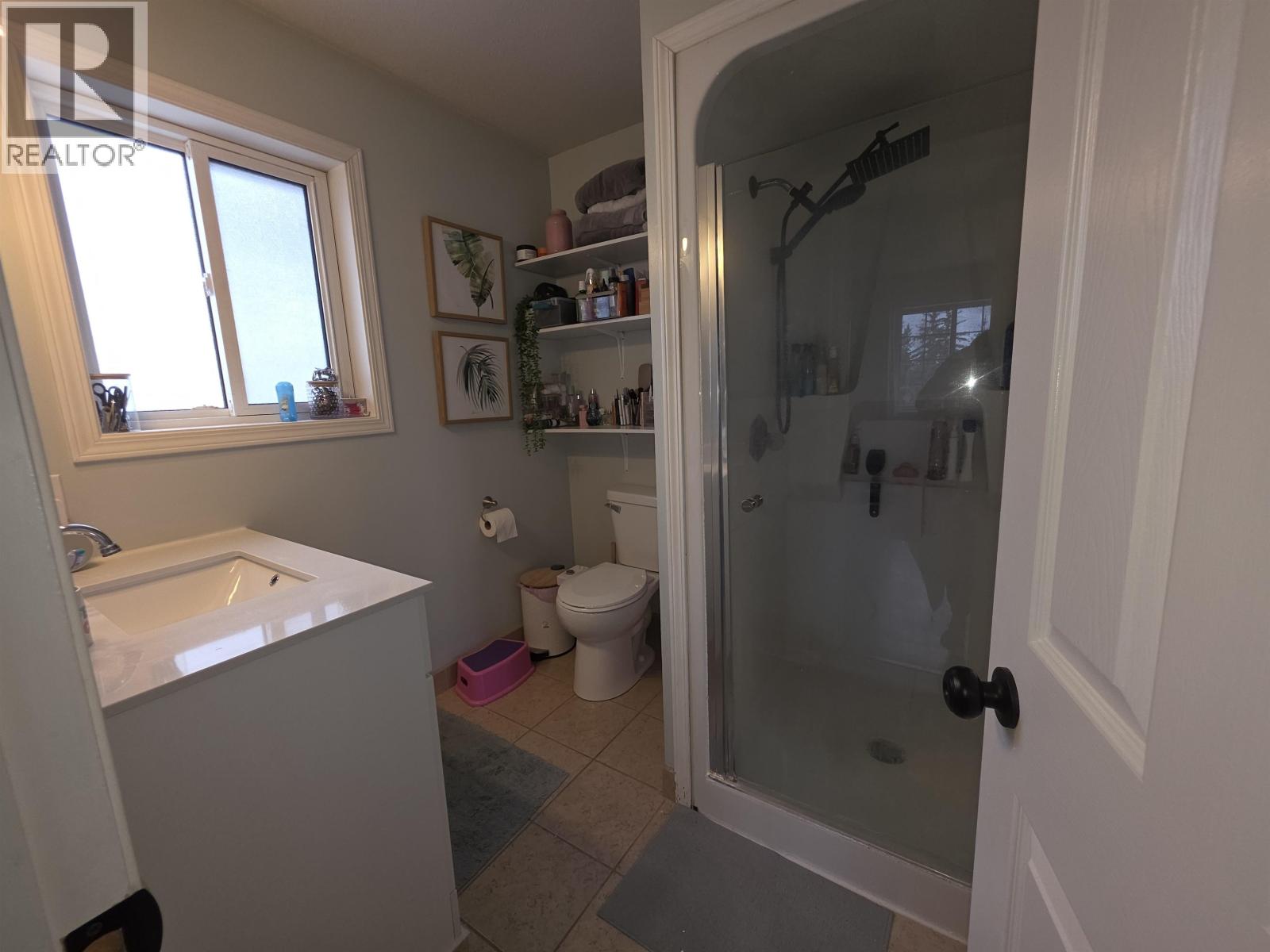 398 W 5th Street, Vanderhoof, British Columbia  V0J 3A0 - Photo 8 - R3100785