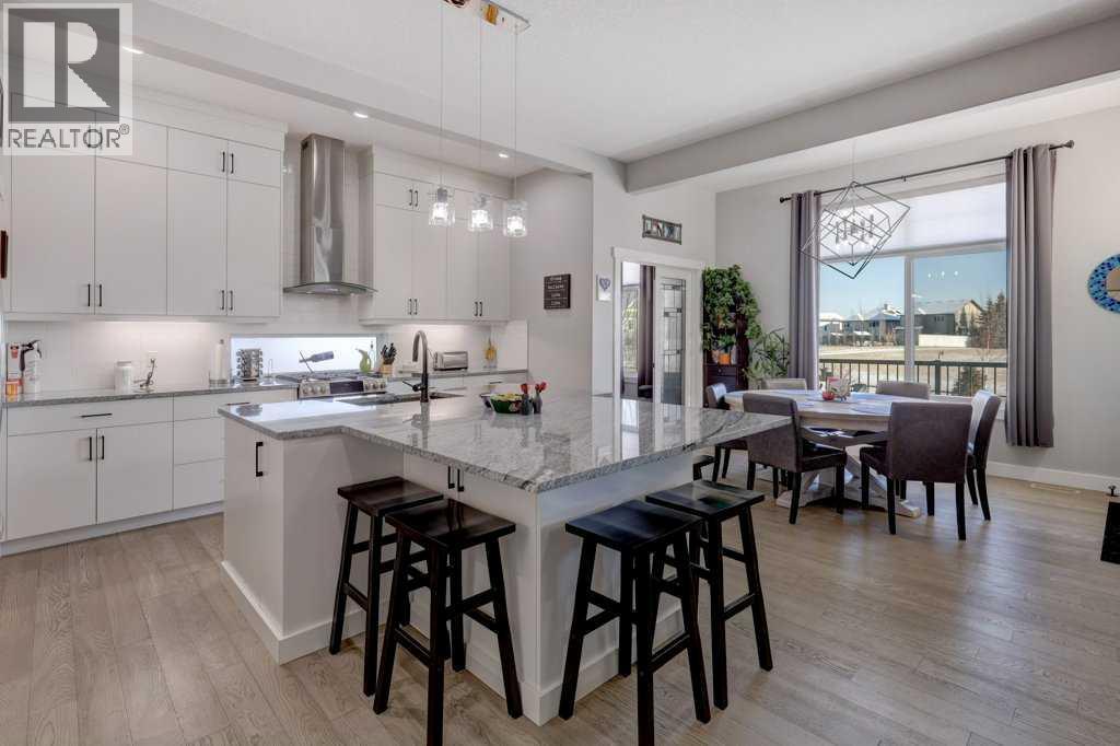 14 Coopersfield Park Sw, Airdrie, Alberta  T4B 4K6 - Photo 3 - A2281529