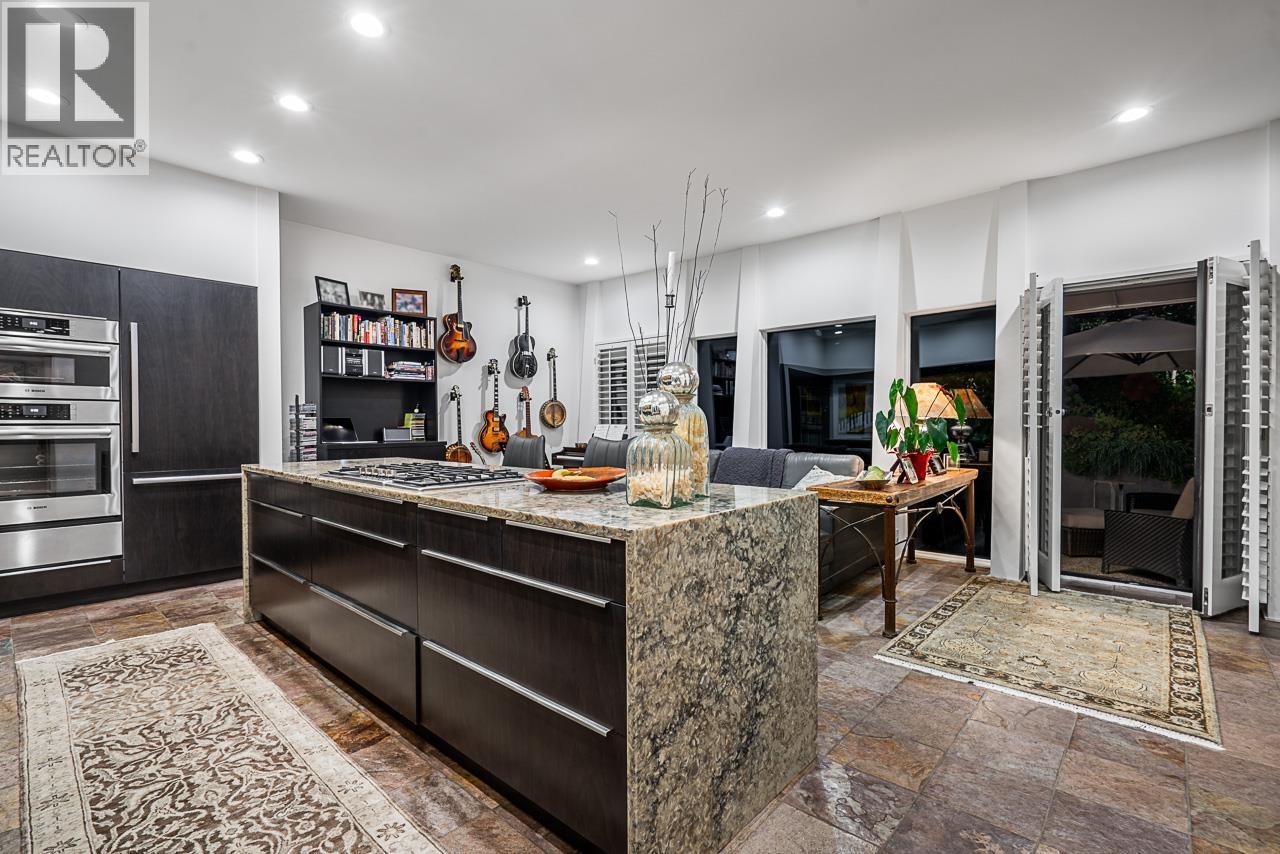 955 20th Street, West Vancouver, British Columbia  V7V 3Z2 - Photo 11 - R3100795