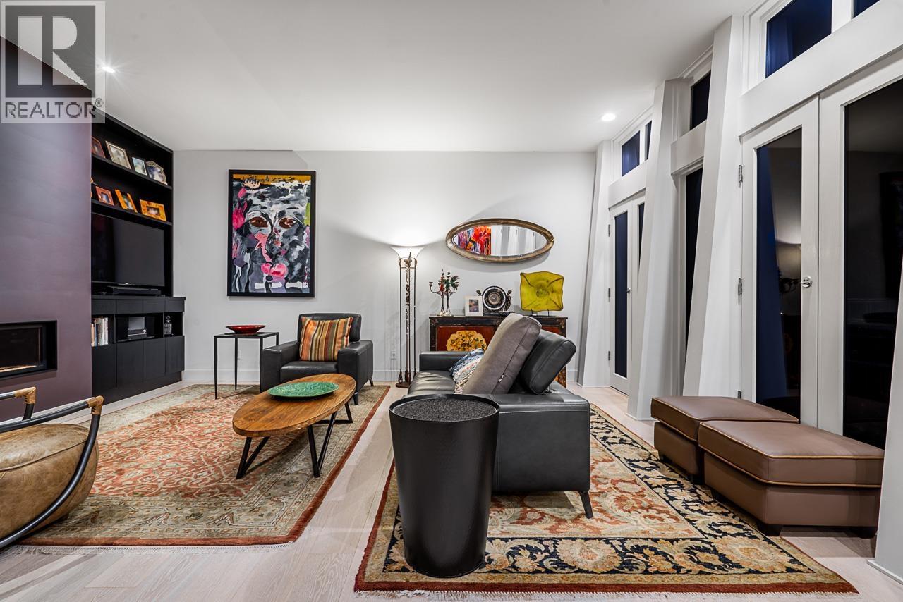 955 20th Street, West Vancouver, British Columbia  V7V 3Z2 - Photo 3 - R3100795