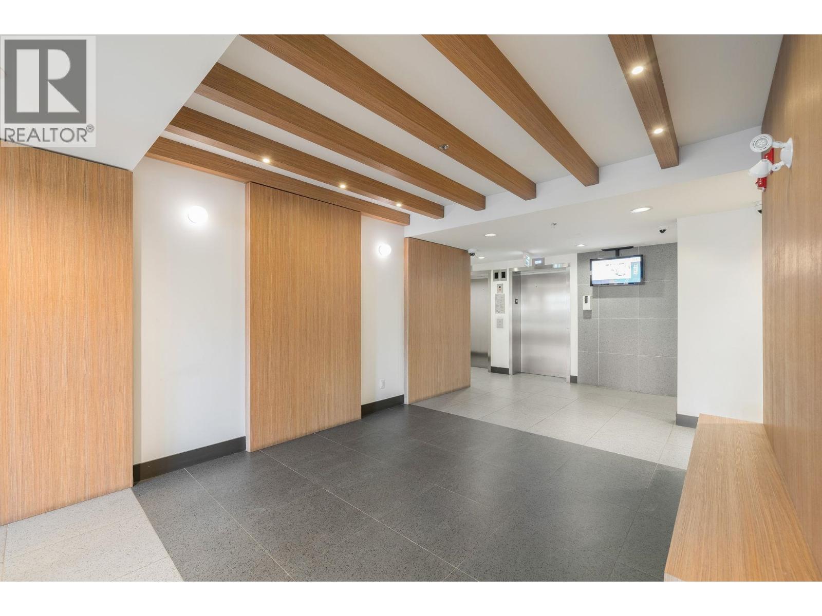 504 516 Foster Avenue, Coquitlam, British Columbia  V3J 0H8 - Photo 4 - R3100730