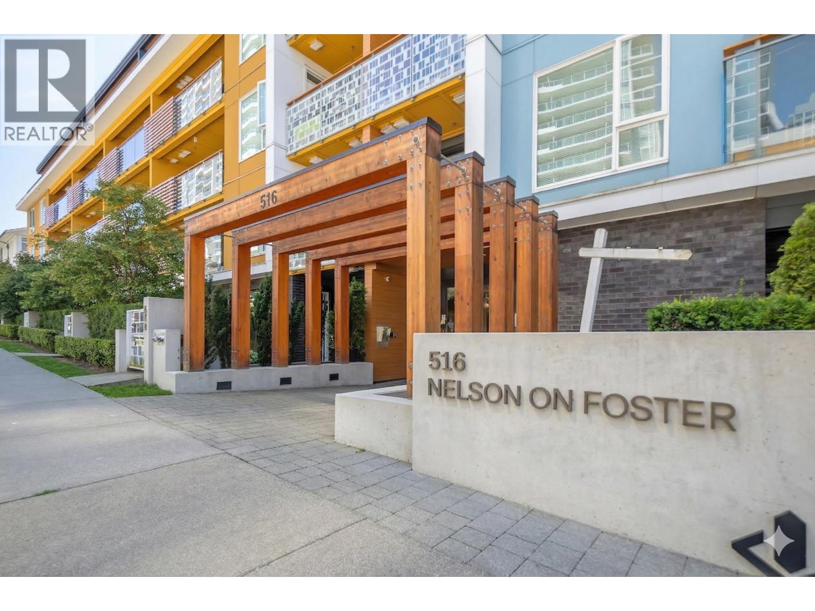 504 516 Foster Avenue, Coquitlam, British Columbia  V3J 0H8 - Photo 1 - R3100730