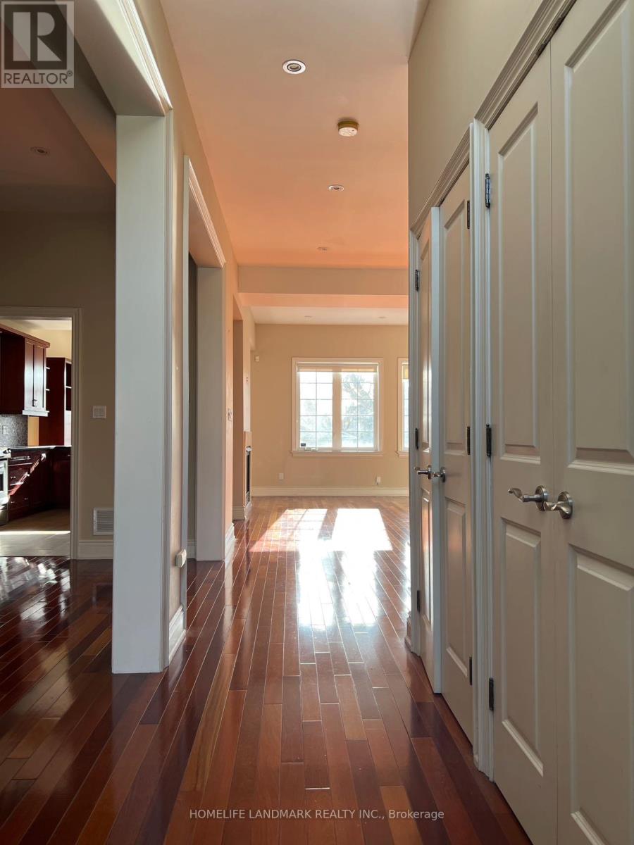 109 Holmes Avenue, Toronto (Willowdale East), Ontario  M2N 4M3 - Photo 18 - C12893560