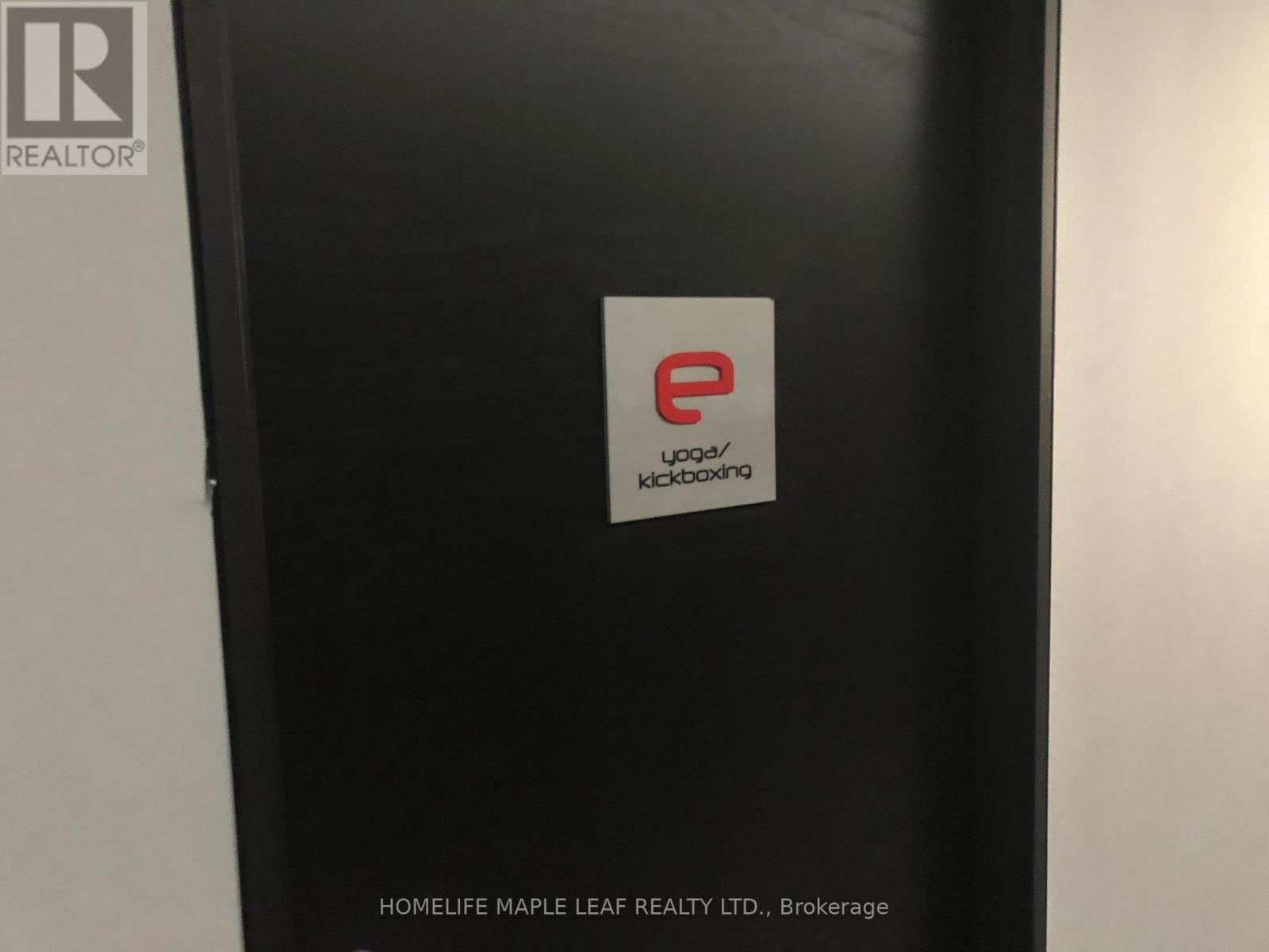 1506 - 8 Eglinton Avenue E, Toronto (Mount Pleasant West), Ontario  M4P 0C1 - Photo 11 - C12893640