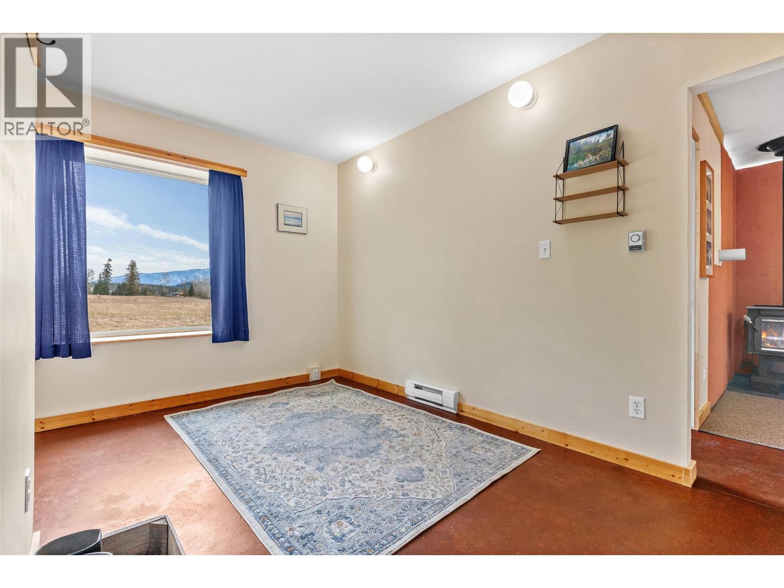 4751 40th Street, Canyon, British Columbia  V0B 1C1 - Photo 4 - 10379198